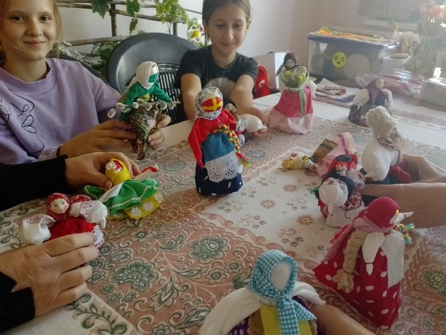 kukla igolnica 2